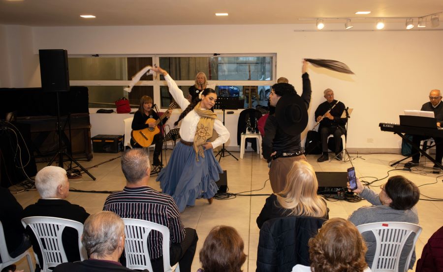 Elisa Abella estuvo presente en la 