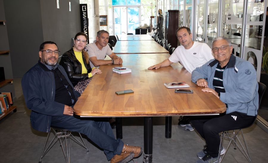 Reunión del Intendente Abella con representantes del Consejo Pastoral de Iglesias Evangélicas de la ciudad
